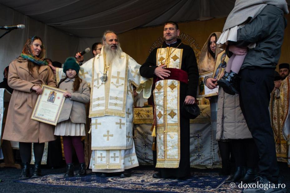 Biserica Parohiei Lupăria Cotnari, sfințită de doi arhierei / Foto: Mihail Vrăjitoru