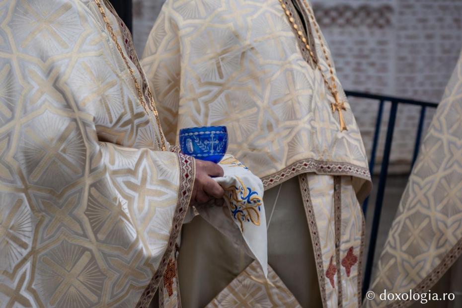Biserica Parohiei Lupăria Cotnari, sfințită de doi arhierei / Foto: Mihail Vrăjitoru