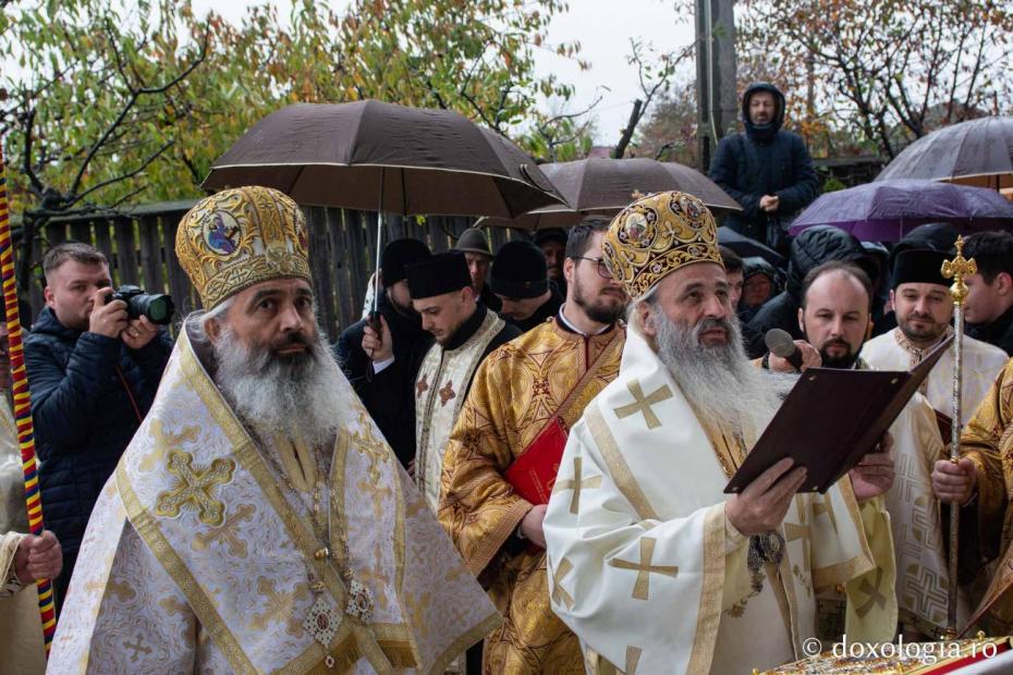 Biserica Parohiei Lupăria Cotnari, sfințită de doi arhierei / Foto: Mihail Vrăjitoru